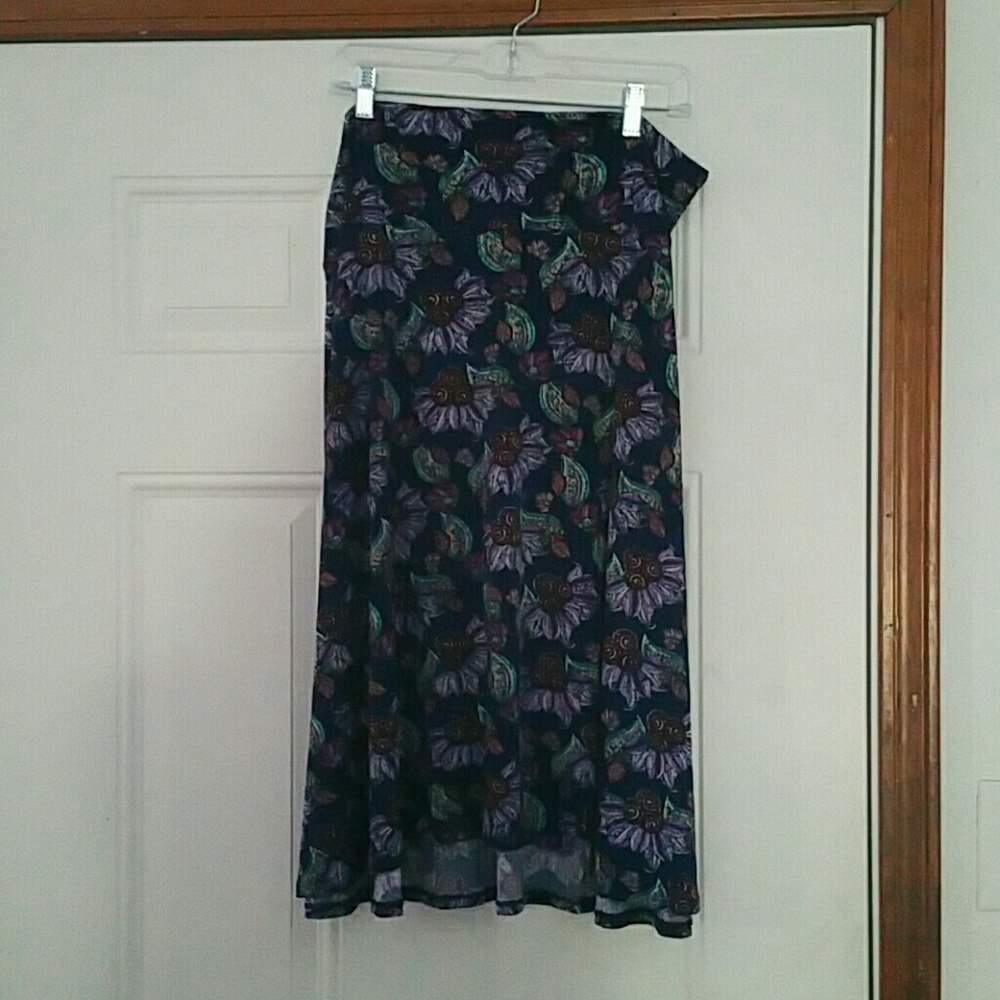Azure skirt